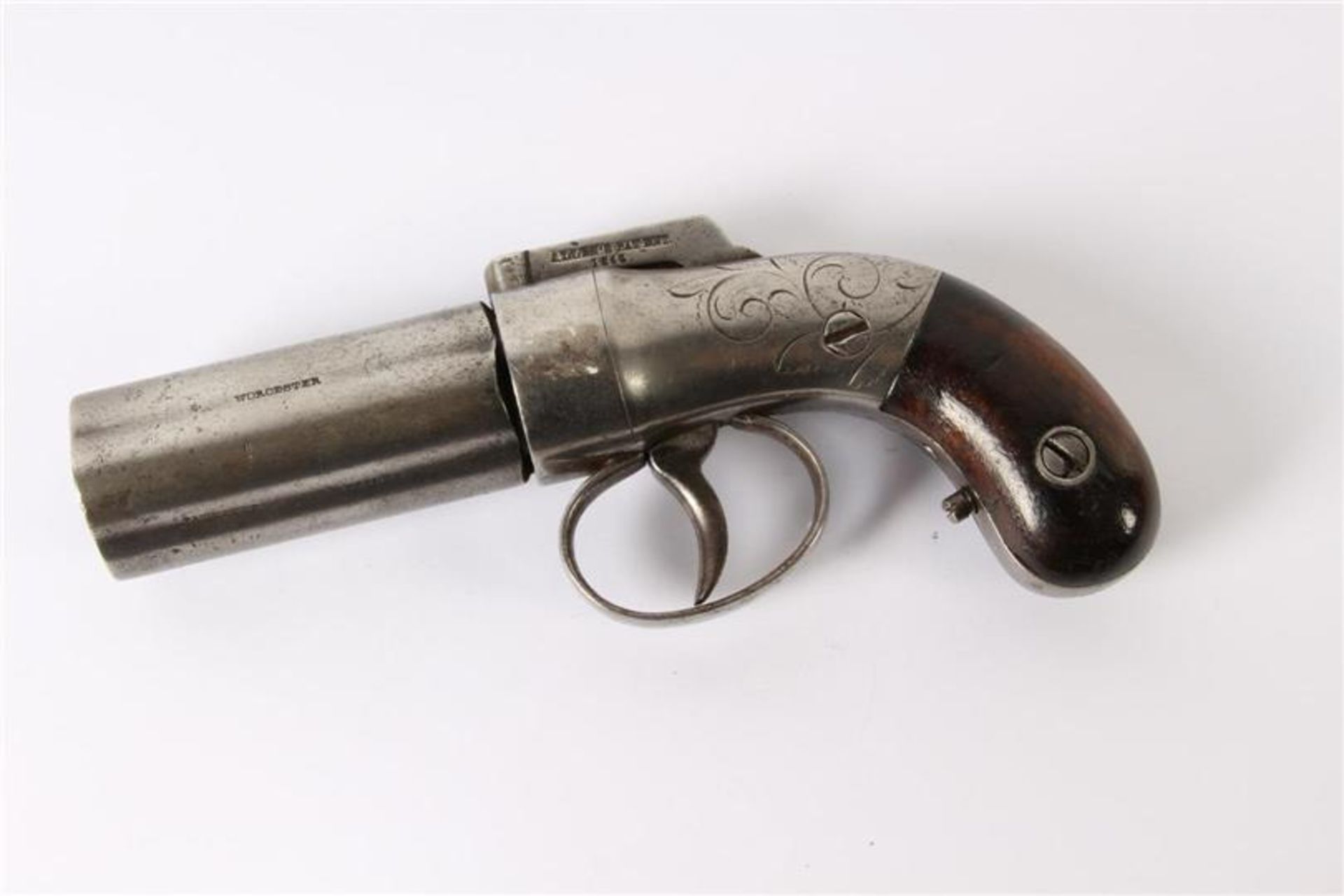 Soort: Pepperbox Mechanisme: Percussie Herkomst: Amerika Maker: Allen Wheelock Jaartal: 1845