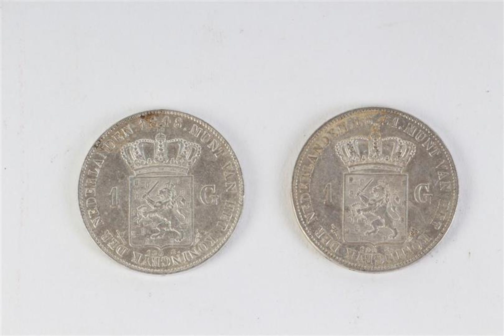 Zilveren guldens Willem II: 4 stuks uit 1843 en 15 stuks uit 1848. Toegevoegd een Willem III - Bild 4 aus 4