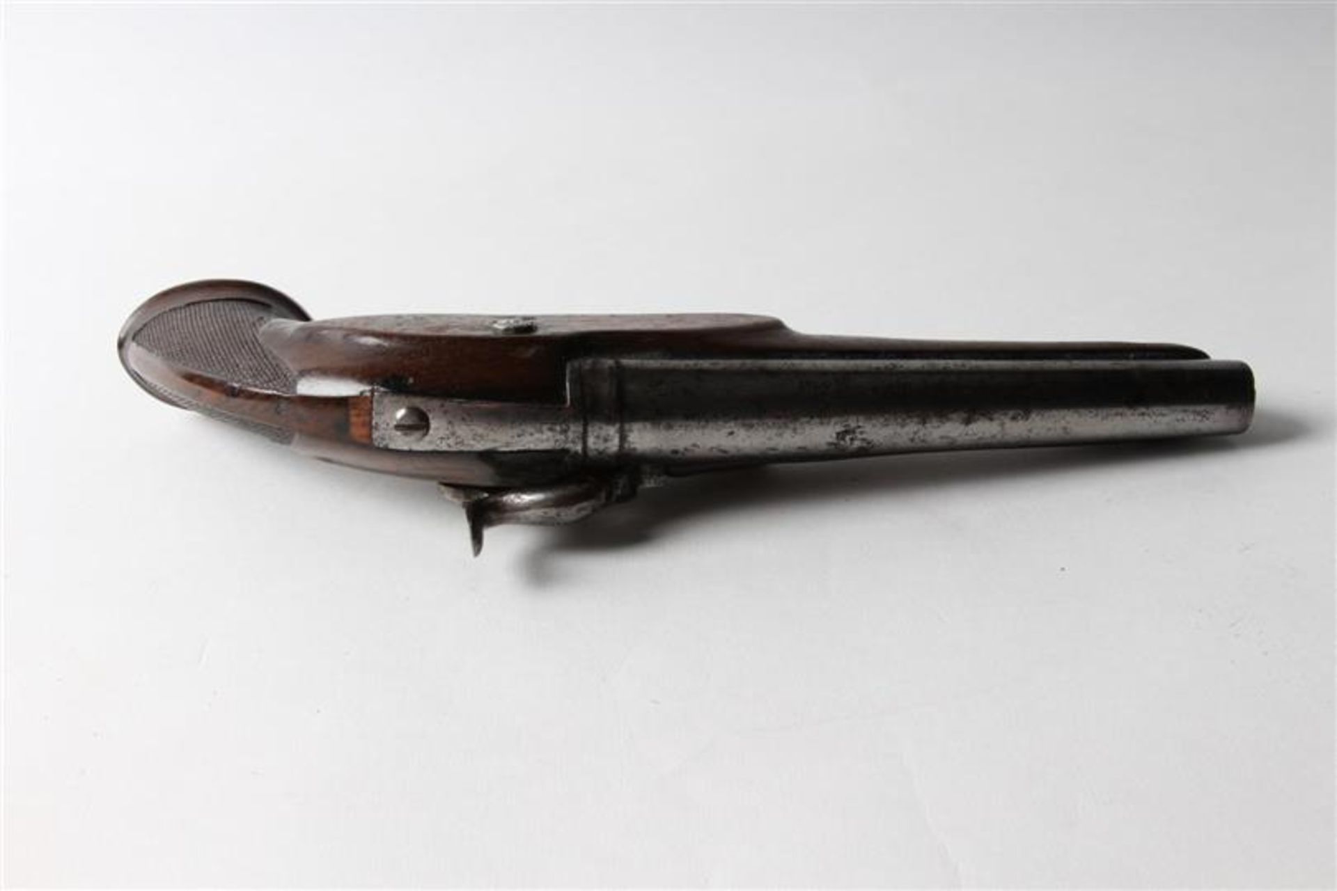 Soort: Pistool Mechanisme: Percussie Herkomst: Portugal Jaartal: ca. 1850 Lengte totaal: 33 cm. - Bild 3 aus 4
