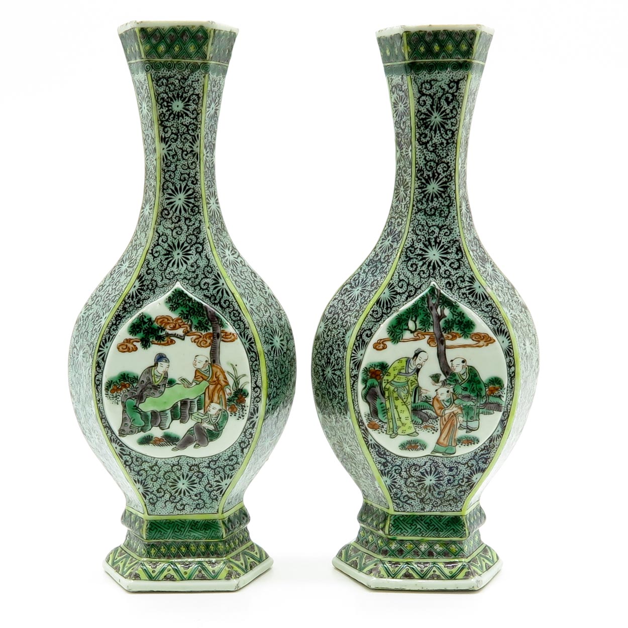 18th / 19th Century Famille Rose China Porcelain Vases