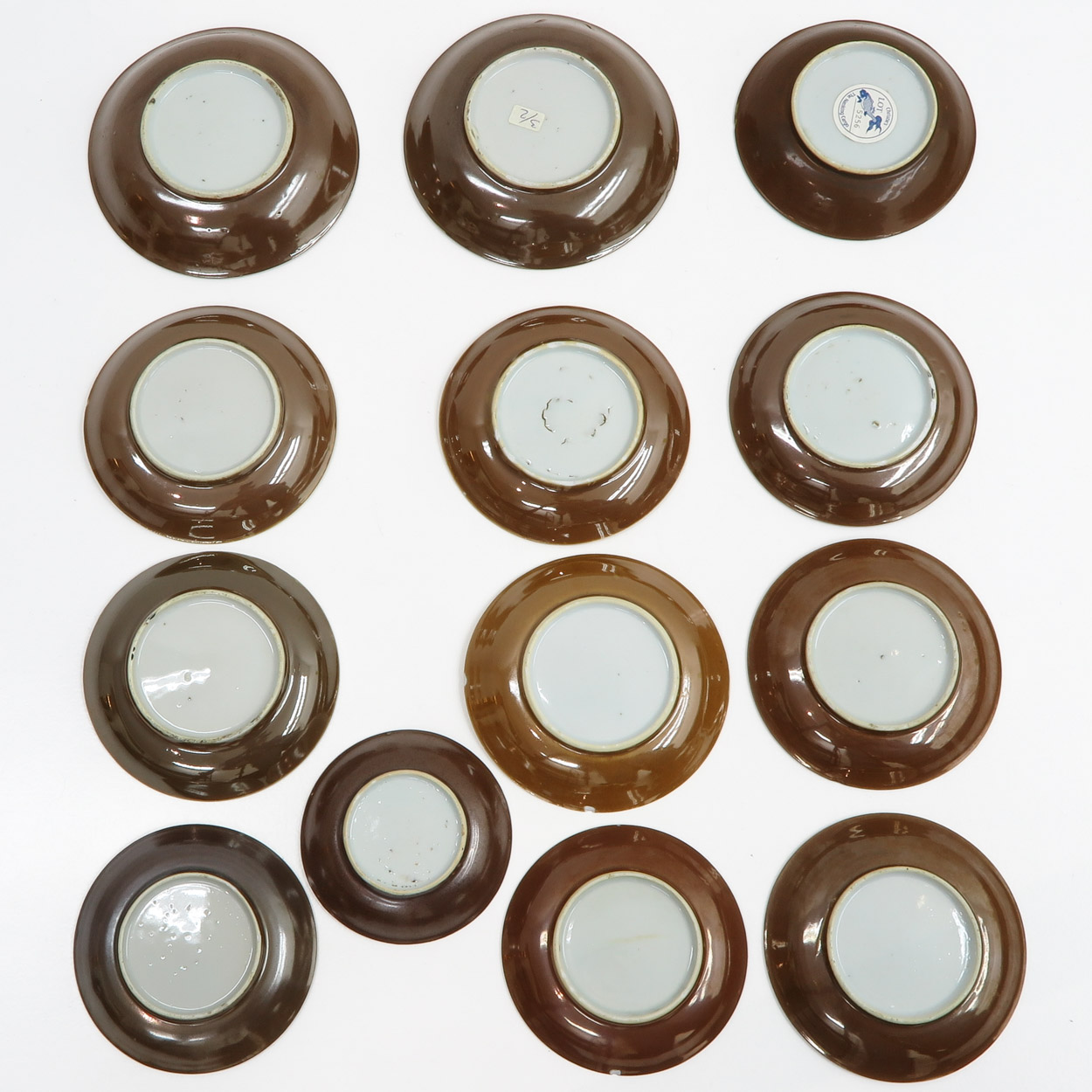 Diverse Lot of China Porcelain Saucers - Image 2 of 2