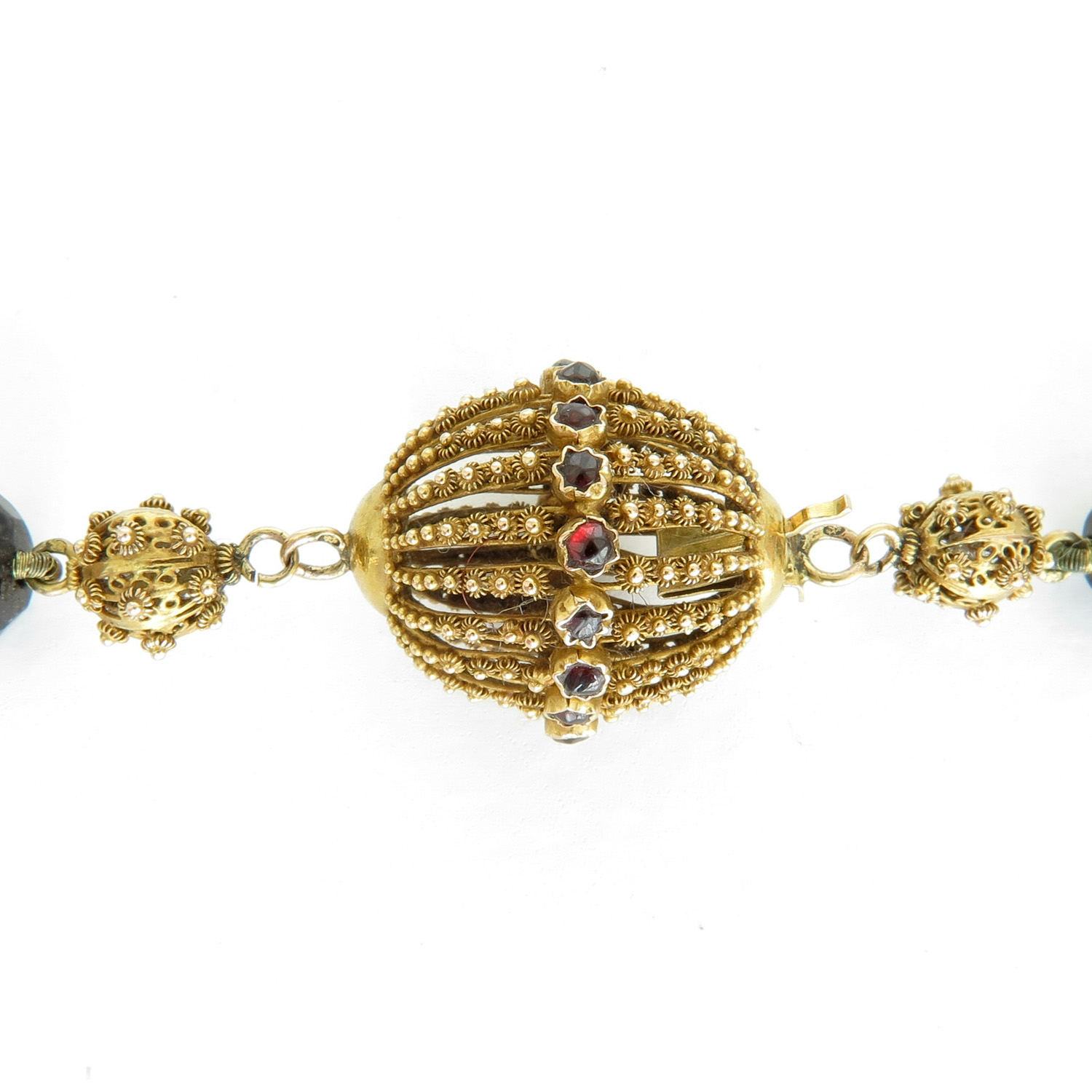 19th Century Garnet Necklace with 14KG Clasp - Image 2 of 3