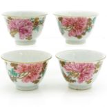 Lot of 4 Famille Rose Decor Cups