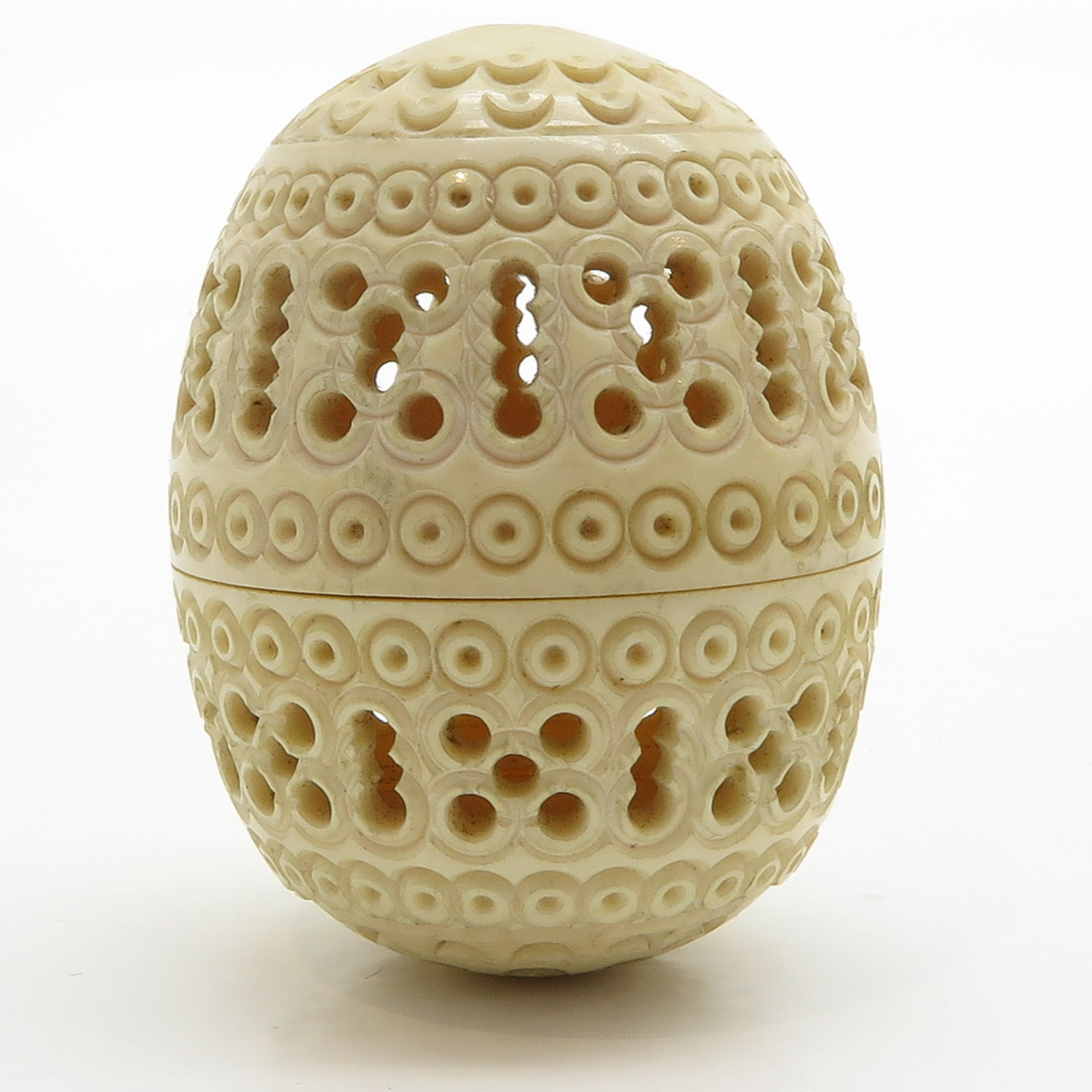 19th Century Carved Egg - Image 3 of 6