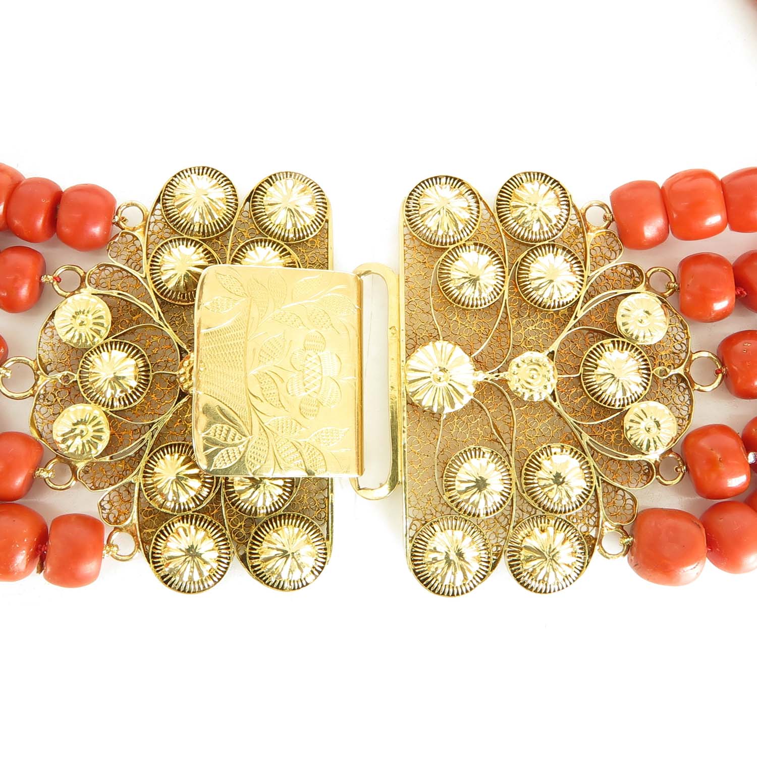 19th Century Red Coral Necklace on 18KG Clasp - Image 2 of 3