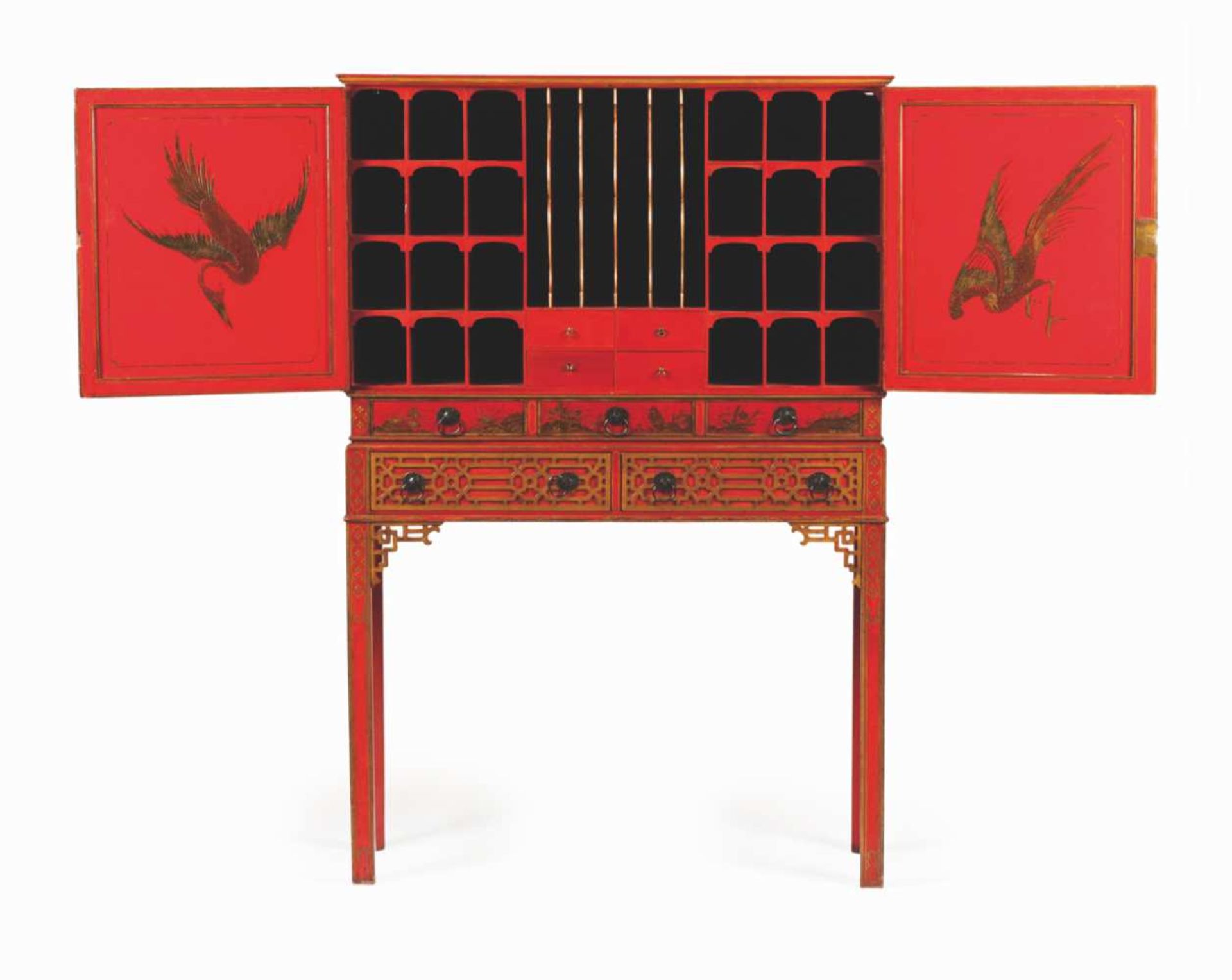 A cabinet on stand Red lacquered wood Decorated with gilt and black chinoiseries representing floral - Bild 2 aus 2