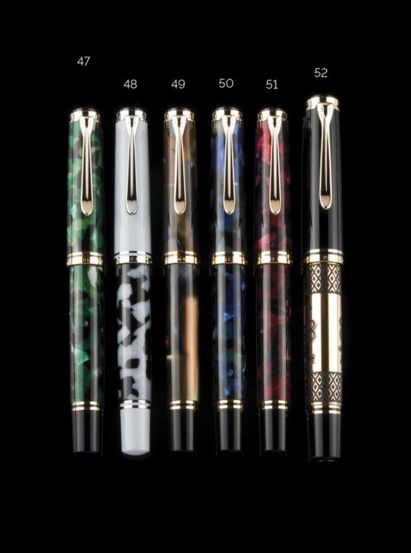 Pelikan M620 New York Marbled in grey and black Box, case and papers