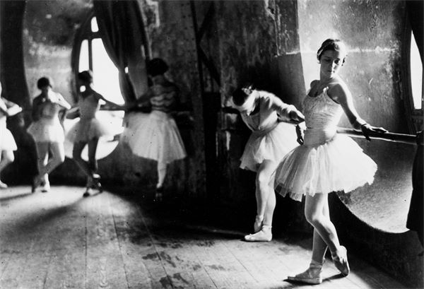 Alfred Eisenstaedt (Dirschau, Pommern 1898 – 1995 Martha's Vineyard, Massachusetts) Ballet