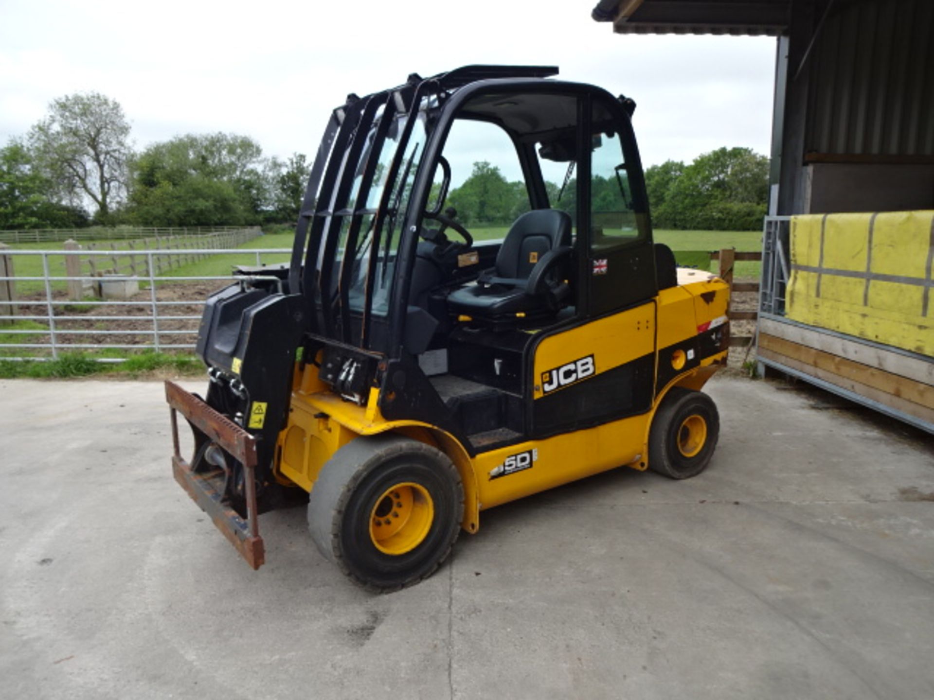 2012 JCB TLT35 Wastemaster 3.5t diesel driven telescopic forklift truck S/n: E01541170 with - Image 3 of 10