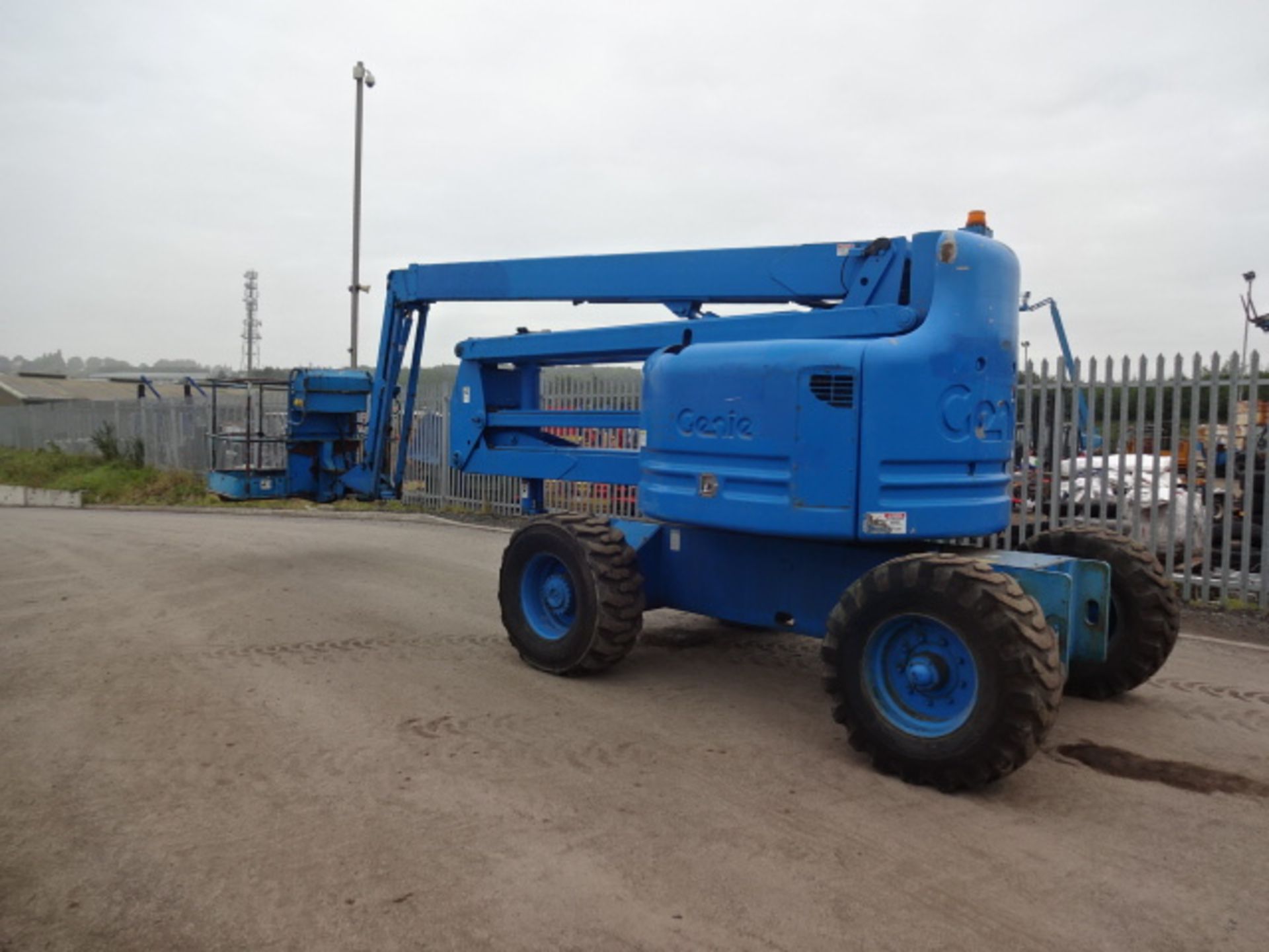 2000 GENIE Z60/34 60' articulated boom lift S/n: Z60-2326 with fly jib (RDL) - Image 3 of 10