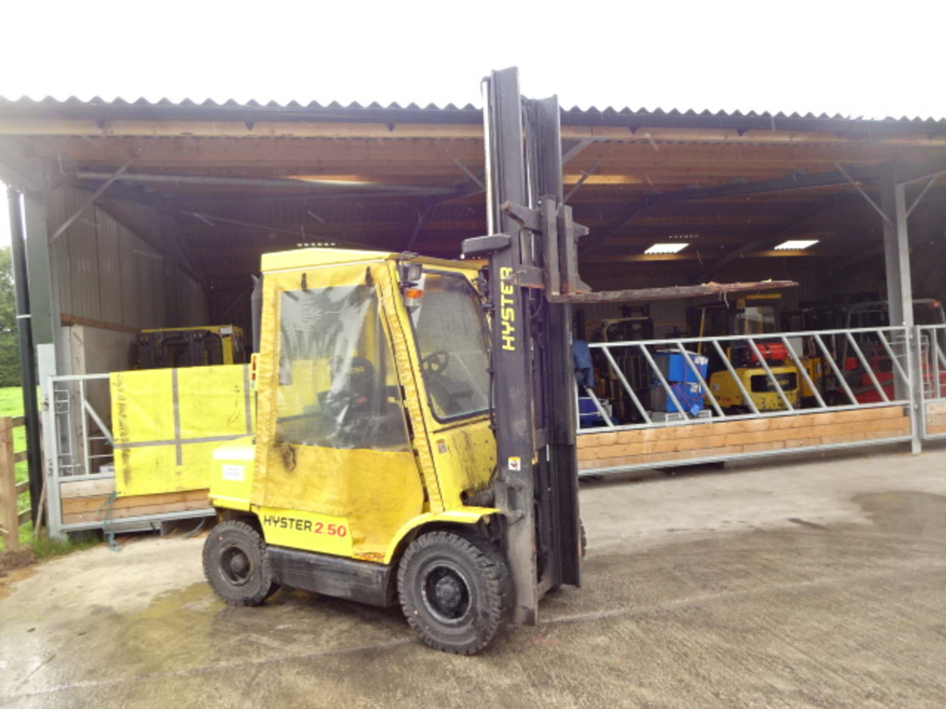 2003 HYSTER H2.50XM 2.5t diesel driven forklift truck S/n: H177B42208A with duplex mast & weather- - Image 9 of 10