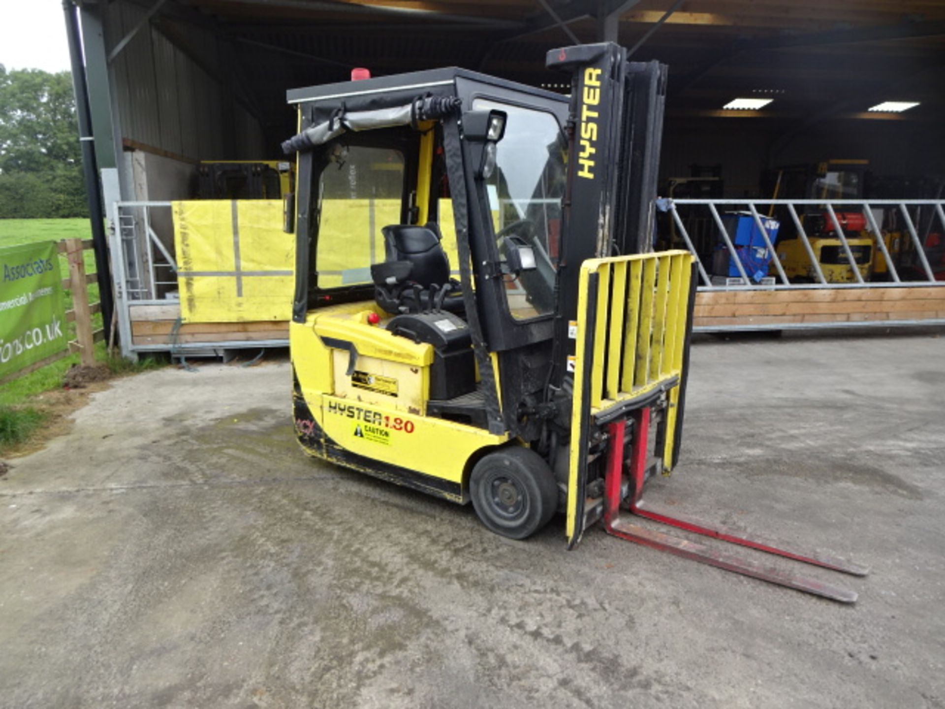 2006 HYSTER J1.80XMT 1.8t battery driven forklift truck S/n: J160A03541D with triplex free-lift