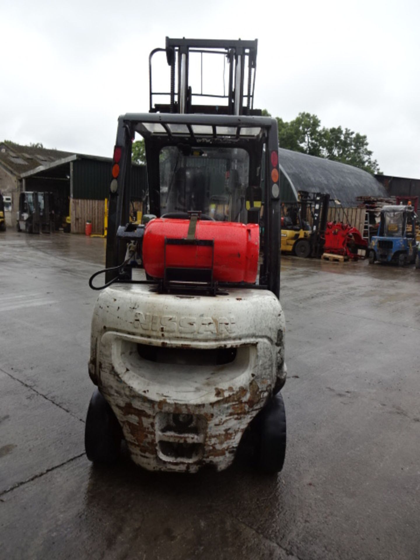 2006 NISSAN UDO2A20 2t gas driven forklift truck S/n: UDO2E705082 with duplex mast & side-shift ( - Image 8 of 8