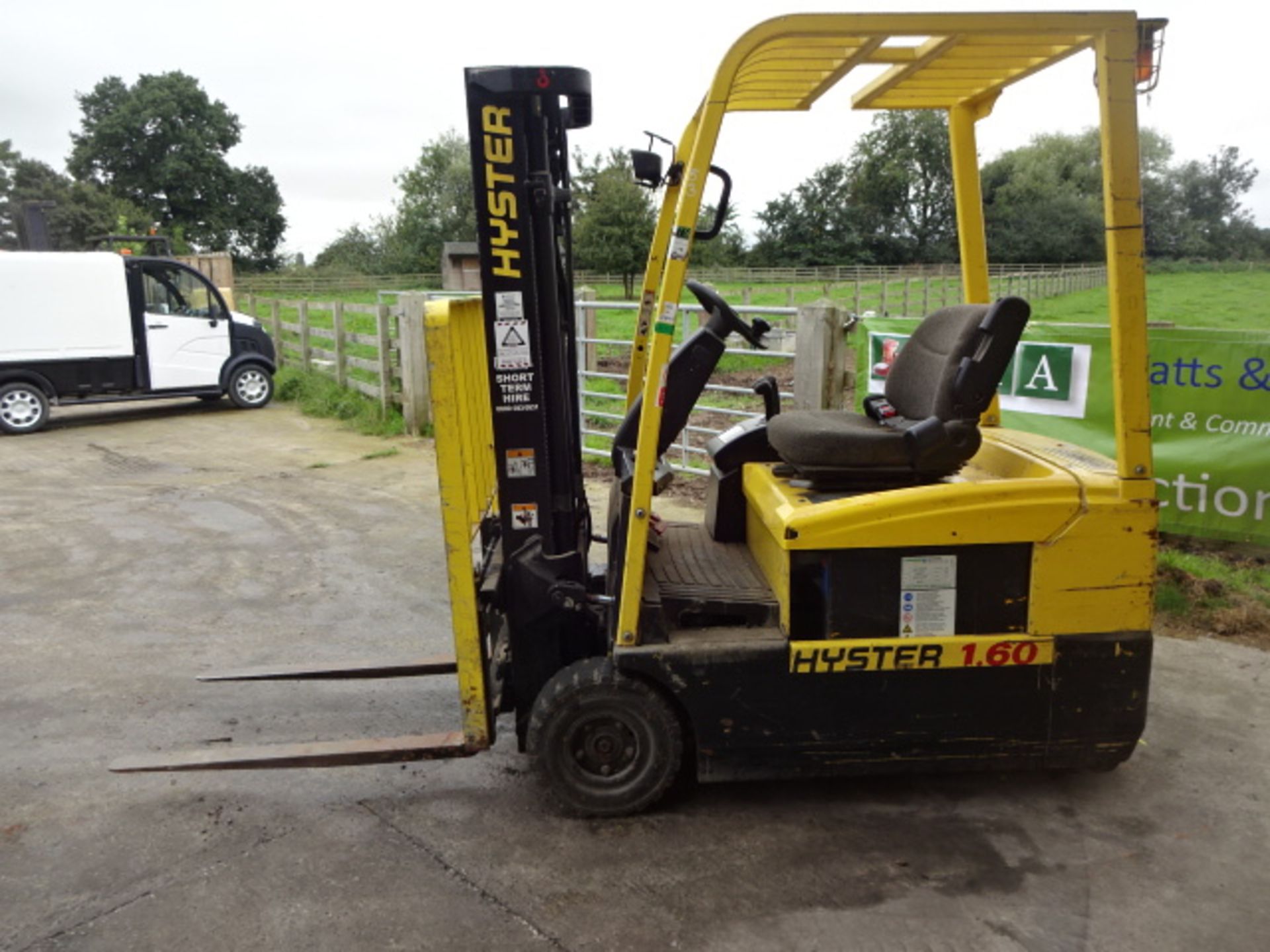 2005 HYSTER J1.60XMT 1.6t battery driven forklift truck S/n: J160A012370C with triplex free-lift - Image 4 of 8