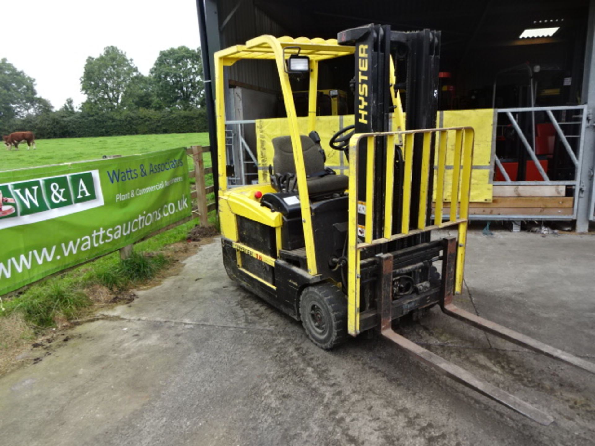 2005 HYSTER J1.60XMT 1.6t battery driven forklift truck S/n: J160A012370C with triplex free-lift