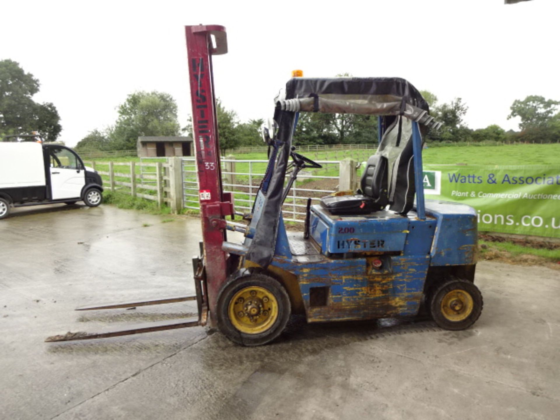 HYSTER H2.00XL 2t diesel driven forklift truck S/n: A177B05465D with duplex mast & weather-shield - Image 4 of 7