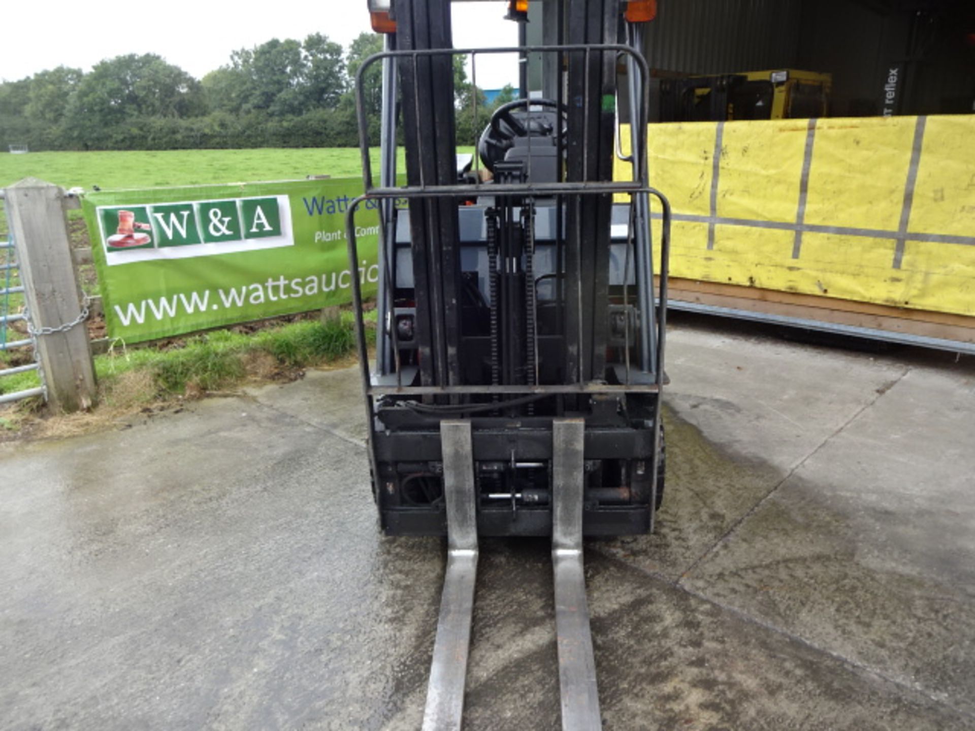 2010 TOYOTA 7-FBMF16 1.6t battery driven forklift truck S/n: E14640 with triplex free-lift, side- - Image 2 of 7