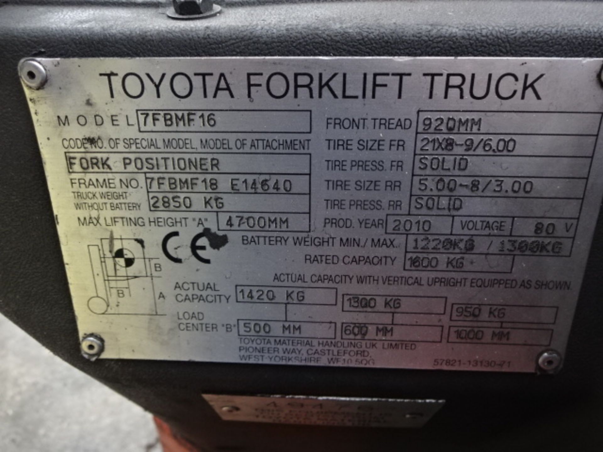 2010 TOYOTA 7-FBMF16 1.6t battery driven forklift truck S/n: E14640 with triplex free-lift, side- - Image 5 of 7