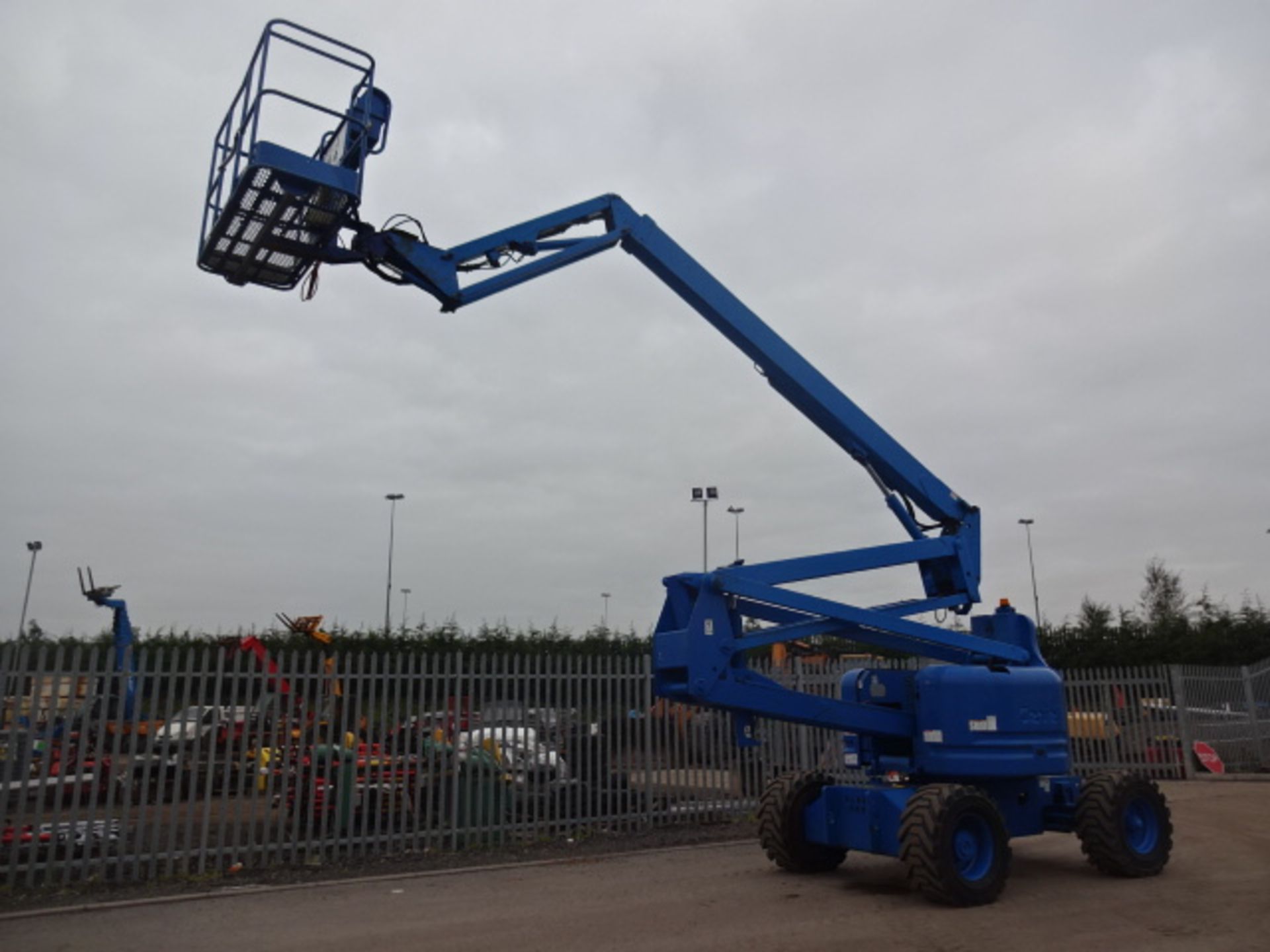 1999 GENIE Z60/34 60' articulated boom lift S/n: 22055 with fly jib (RDL) - Image 9 of 9