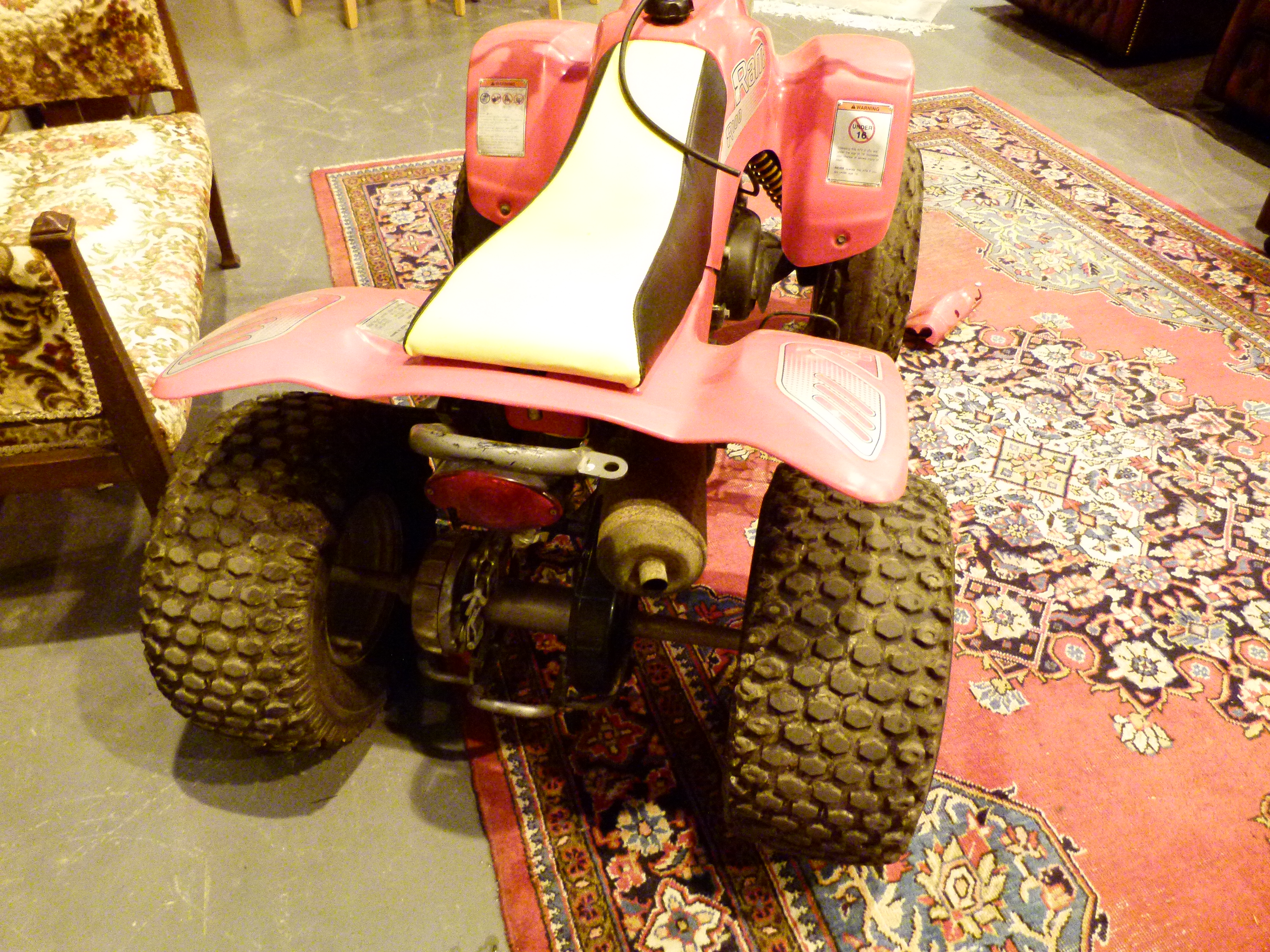 RAM R100 QUAD BIKE. Ram quad R100 quad bike for spares or repair. No key, engine turns over. - Image 3 of 4