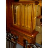 OAK  CUPBOARD. Carved oak cupboard with