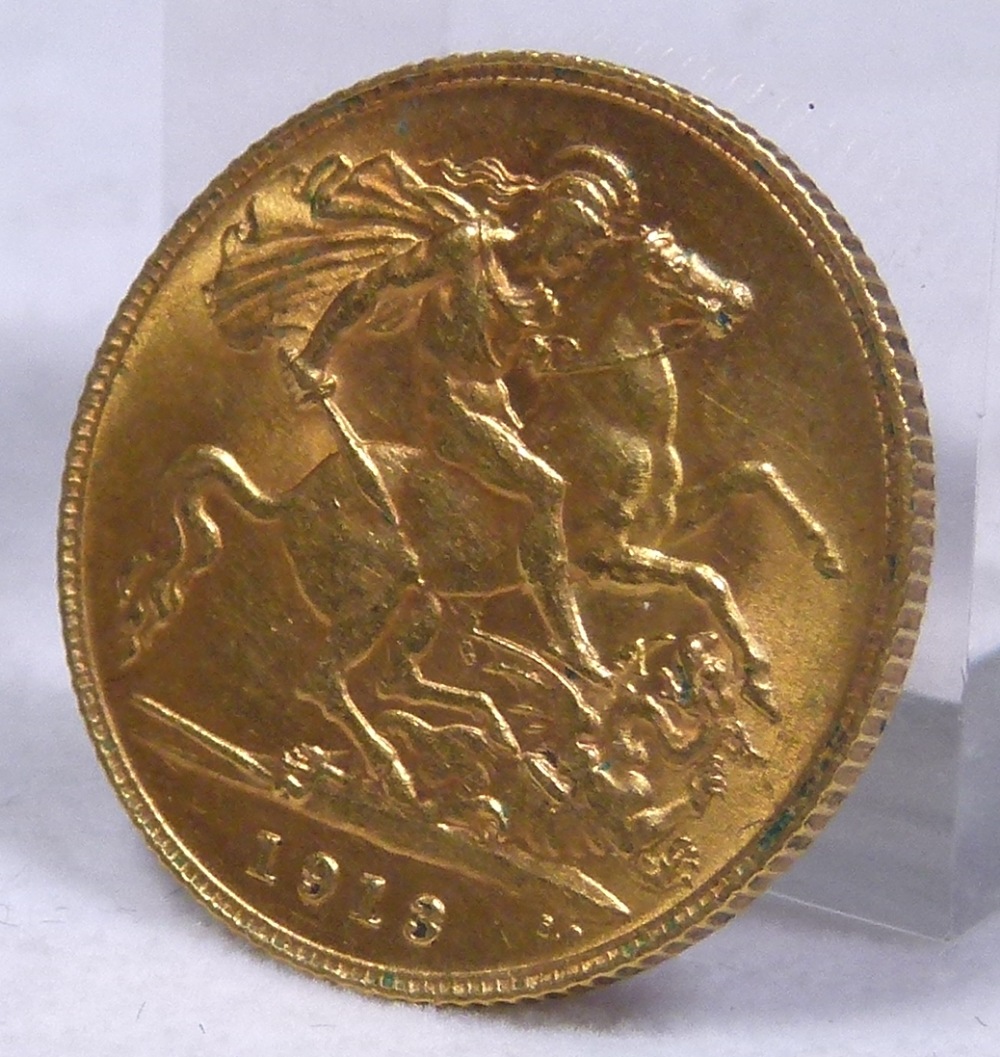 1913 GEORGE V HALF SOVEREIGN.