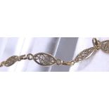 GOLD BRACELET. 9 ct gold fancy bracelet, 2.