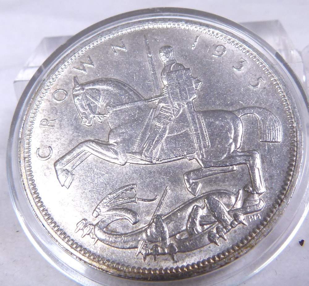 1935 GEORGE V CROWN.