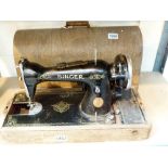 SINGER SEWING MACHINE.