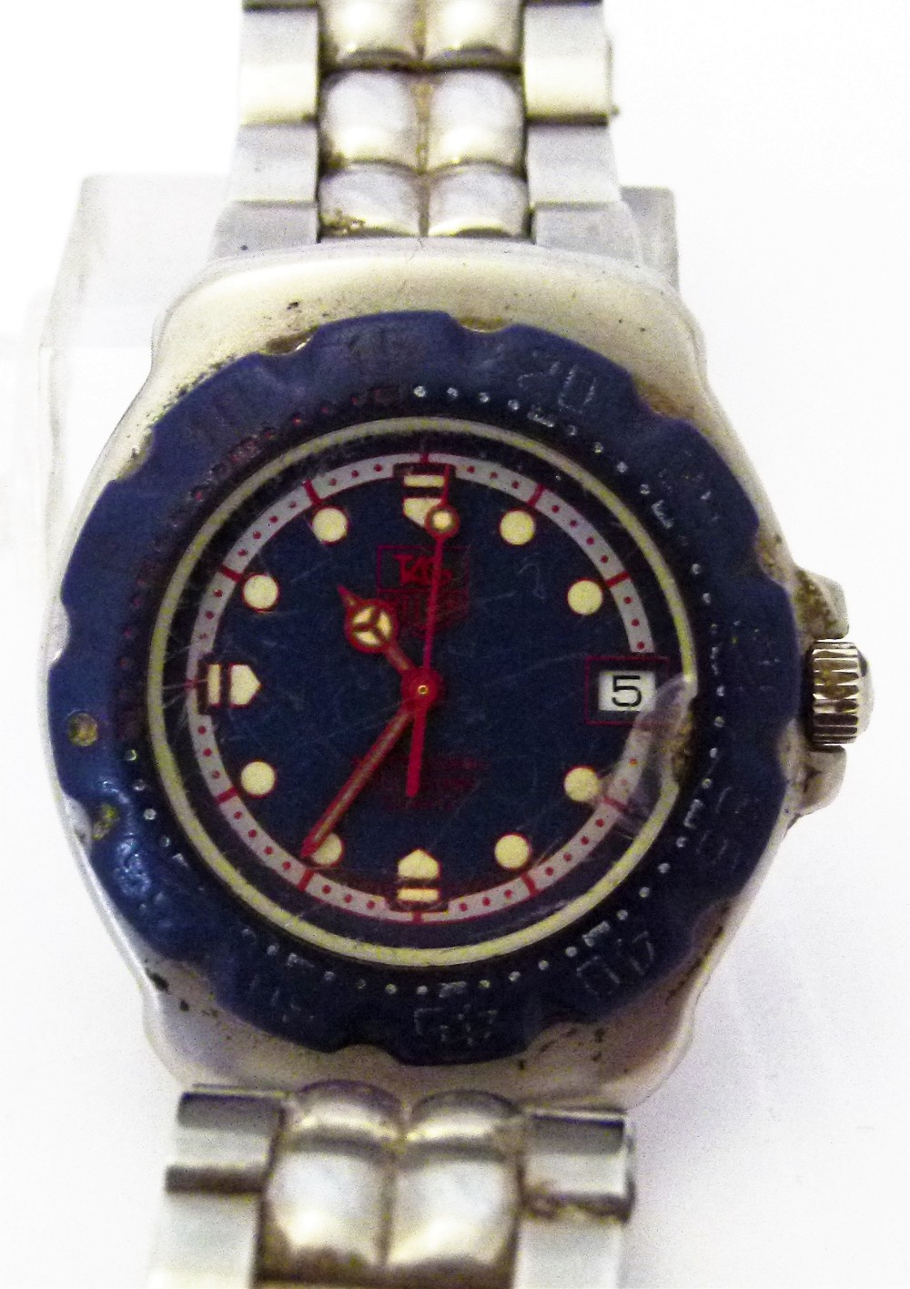 VINTAGE TAG HEUER WRISTWATCH.