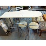 KITCHEN COUNTER WITH STOOLS. Tubular ste