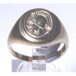 9 CT CENTURIONS HEAD RING. 9 ct gold sol