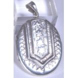 925 SILVER LOCKET.