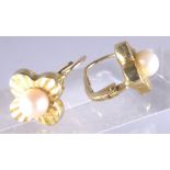 14 ct gold genuine pearl earrings