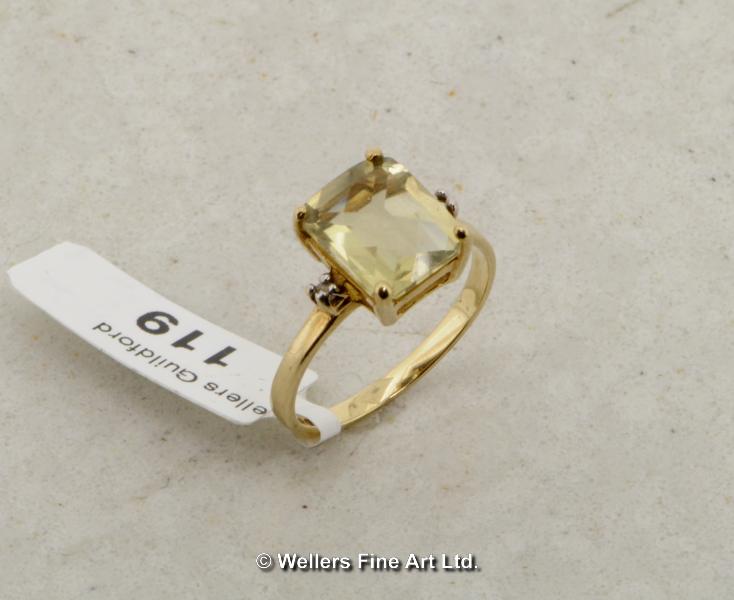 Citrine ring, rectangular chequerboard citrine mounted in yellow metal stamped 10ct, ring size N