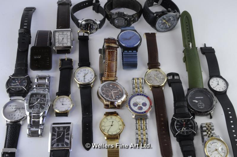 *Selection of approximately twenty mainly gentlemen's wristwatches (Lot subject to VAT)