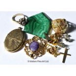 Bag containing a selection of 9ct and costume jewellery, including a large malachite pendant and a