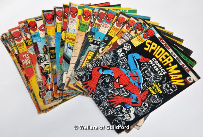 Marvel comics - Spiderman, a collection of 34 x 1970s Spiderman comics and weekly comics including - Image 5 of 6