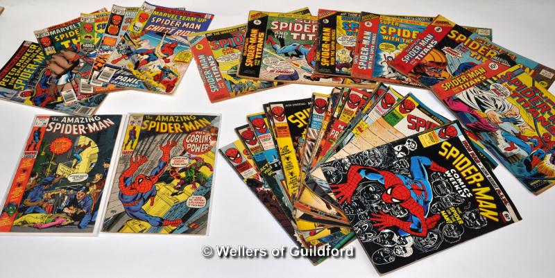 Marvel comics - Spiderman, a collection of 34 x 1970s Spiderman comics and weekly comics including