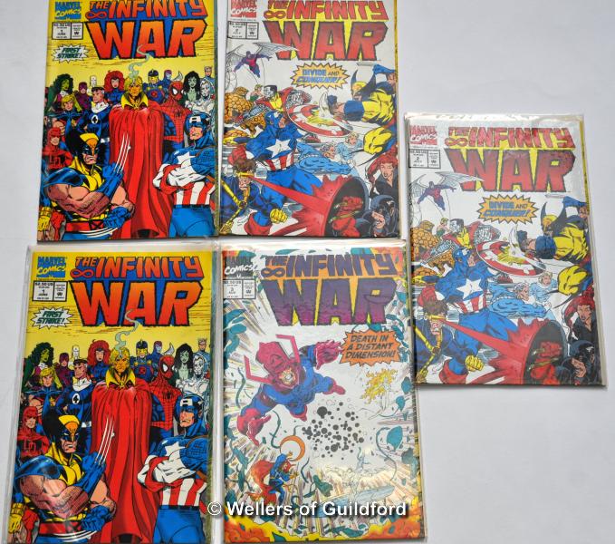 Marvel Comics - 39 x mixed comics including Daredevil # 181, The Infinity War # 1, 2 & 3, The - Image 4 of 6