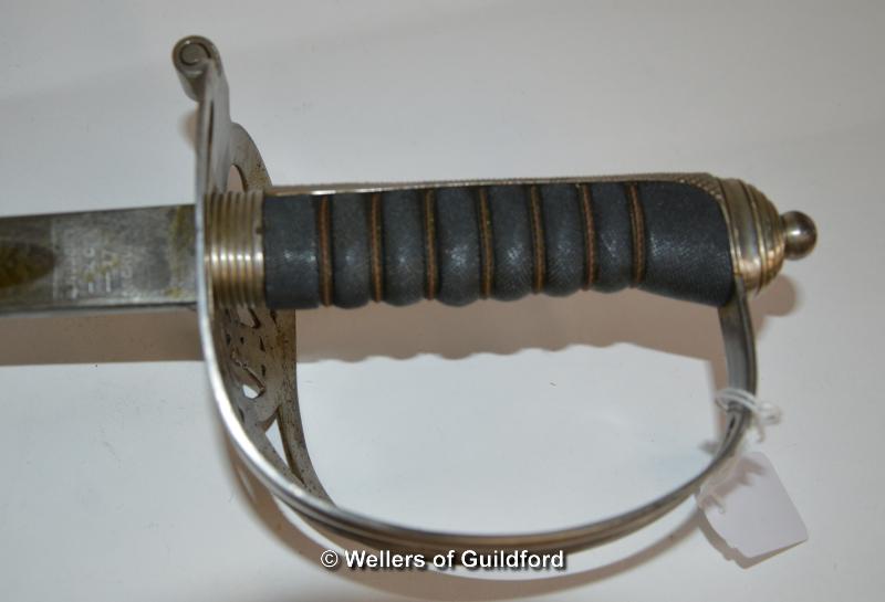 A cavalry sword with shagreen grip, metal wrist guard depicting crown and horn, pattern no. 4840, - Image 2 of 4