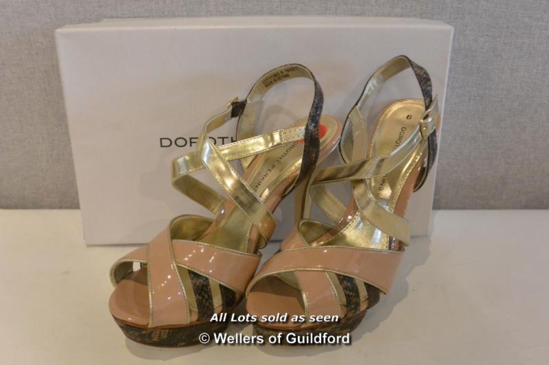 *X LADIES NEW AND BOXED DOROTHY PERKINS NUDE ELLOISE HIGH HEELED SHOES - 6 (SH-0420-120516)