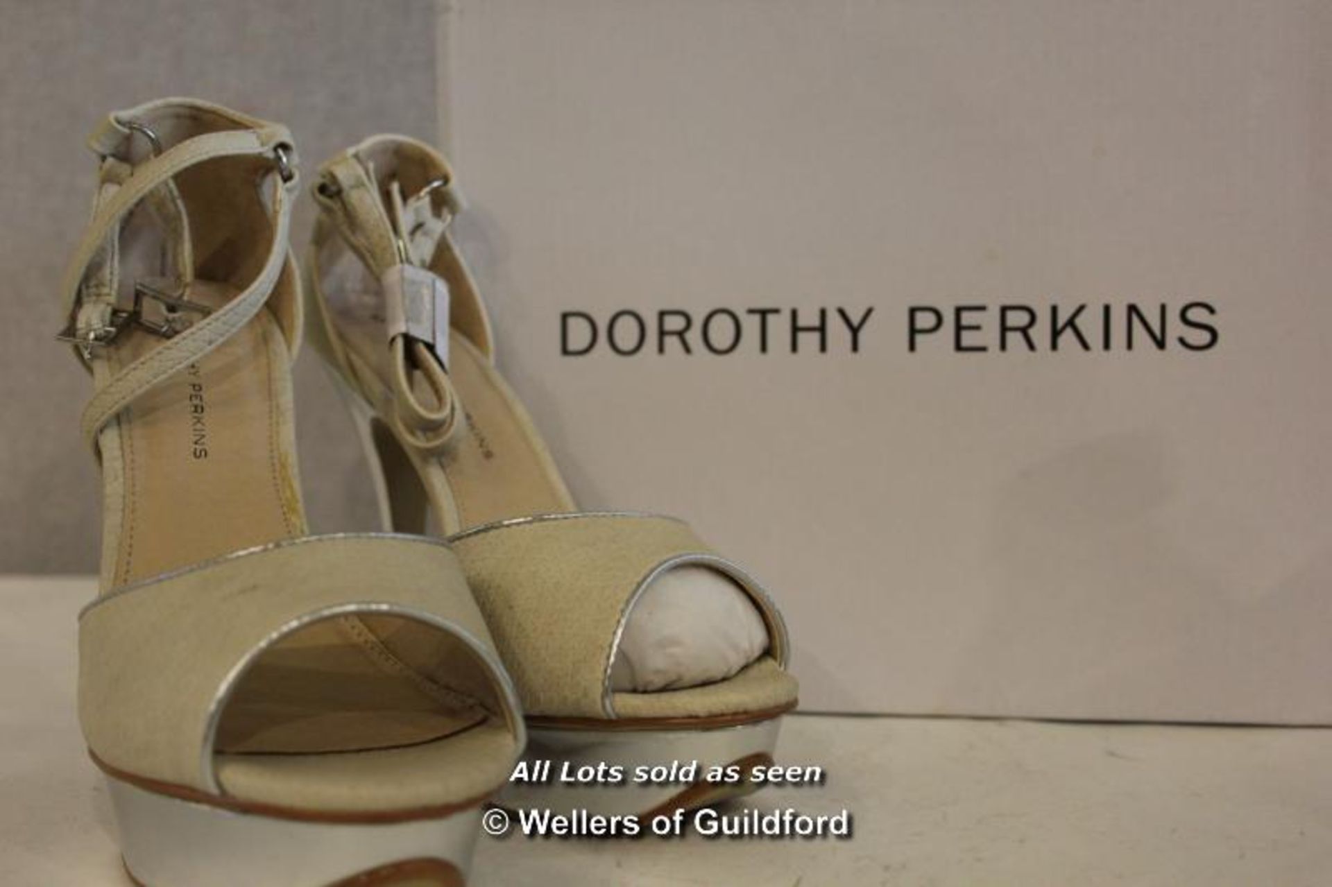 *X LADIES NEW AND BOXED DOROTHY PERKINS CREAM SARI HIGH HEELED SANDALS - 5 (SH-0420-120516)