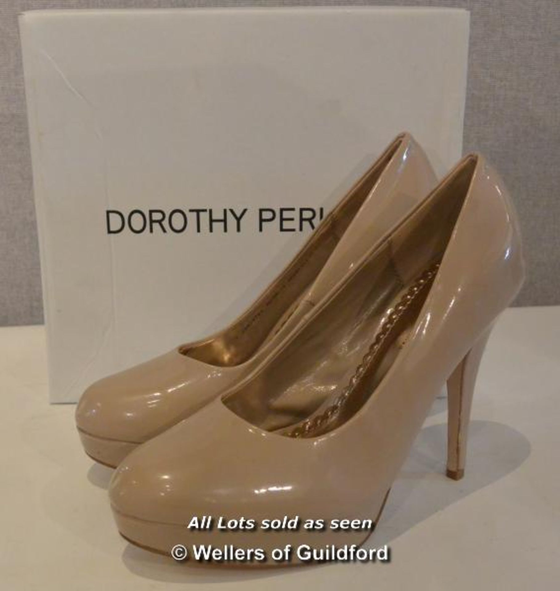 *X LADIES NEW AND BOXED DOROTHY PERKINS NUDE DIZZY HIGH HEELED SHOES - 7 (SH-0420-120516)