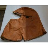 *World War 1 Royal Flying Corps cowl type fur lined balaclava.(Lot subject to VAT)