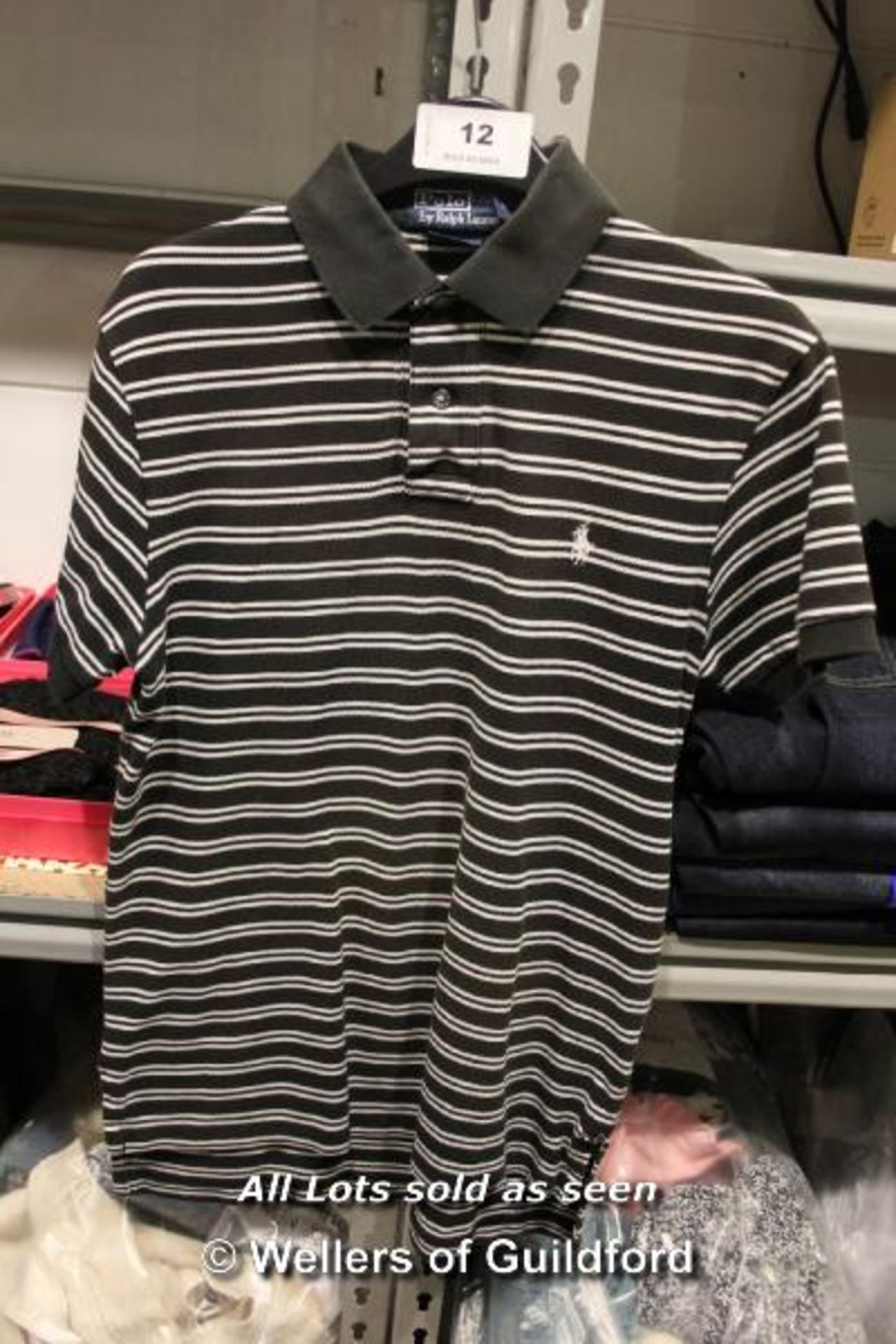 GENTS POLO RALPH LAUREN BLACK AND WHITE STRIPE CUSTOM FIT POLO SHIRT - S