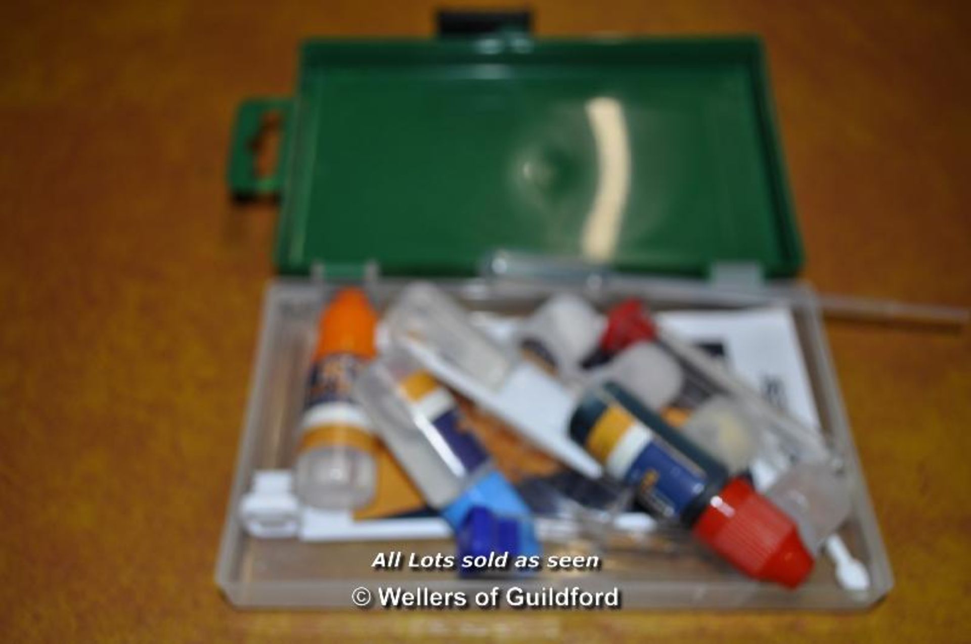 *SOIL TESTING KIT, FOR PH, N, P & K. SOIL TESTER - 50 TESTS GARDENER TEST [2055]