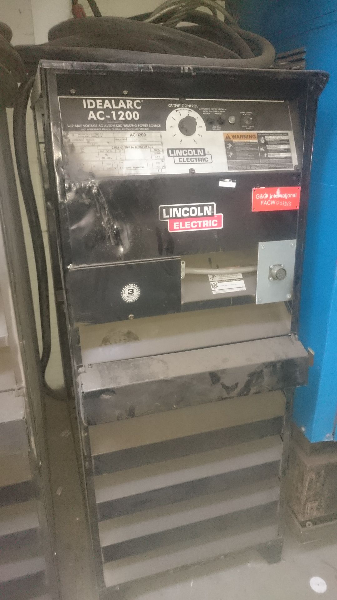 Lincoln AC 1200 Welding Power Source