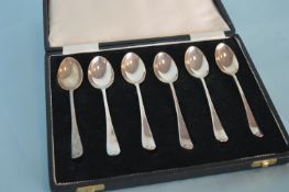A cased set of six OE pattern teaspoons. Sheffield