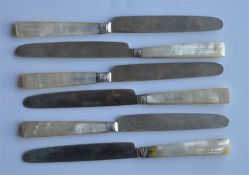 A set of six early Georgian tea knives with MOP ha